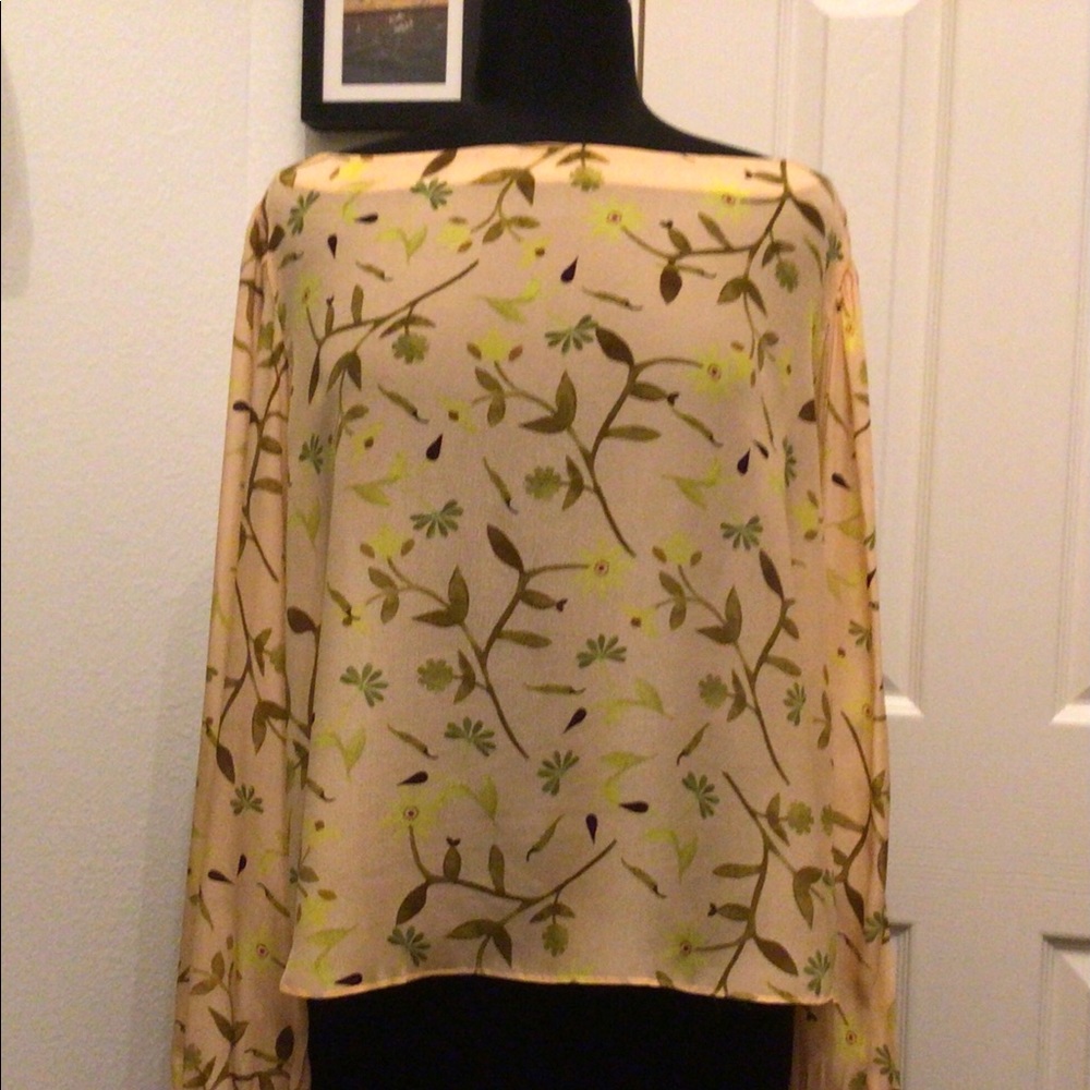 Blouse - Picture 2 of 3